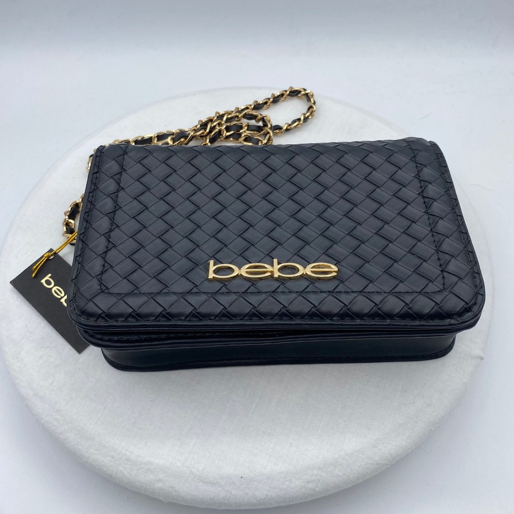 Bebe Taffy Crossbody Black Woven Chain Strap Handbag E02-4562 Glam Chic Designer